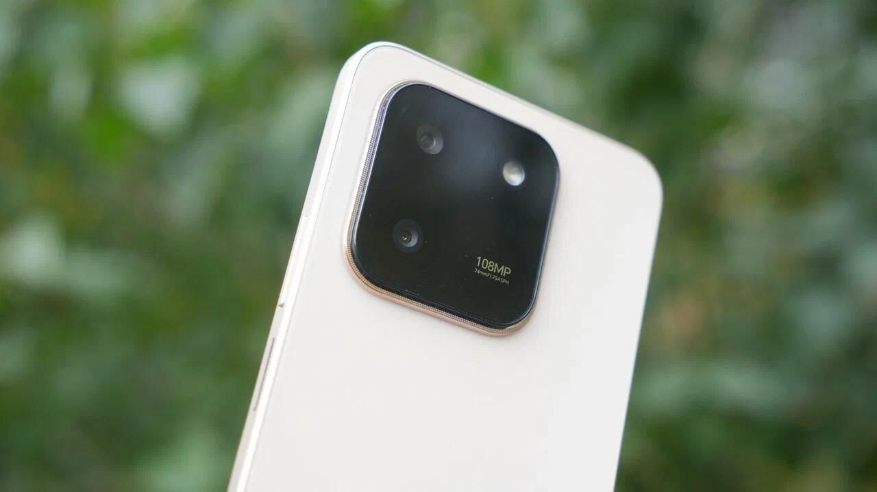 Смартфон HONOR X7d Смартфон HONOR X7d - РИА Новости, 1920, 30.09.2025