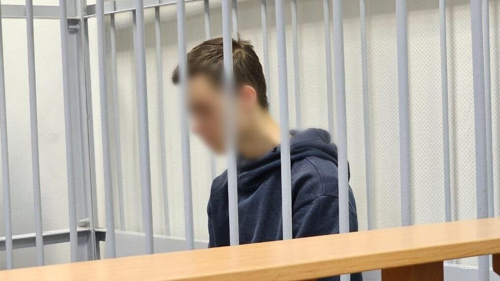 Бывший студент техникума, которому предъявлено обвинение в покушении на убийство, в суде Бывший студент техникума, которому предъявлено обвинение в покушении на убийство, в суде - РИА Новости, 1920, 30.09.2025