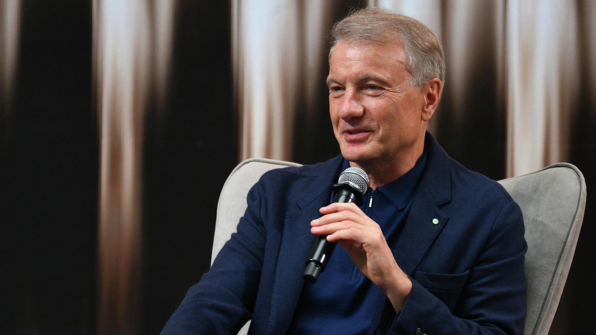 Председатель правления Сбербанка Герман Греф Председатель правления Сбербанка Герман Греф - РИА Новости, 1920, 18.11.2025