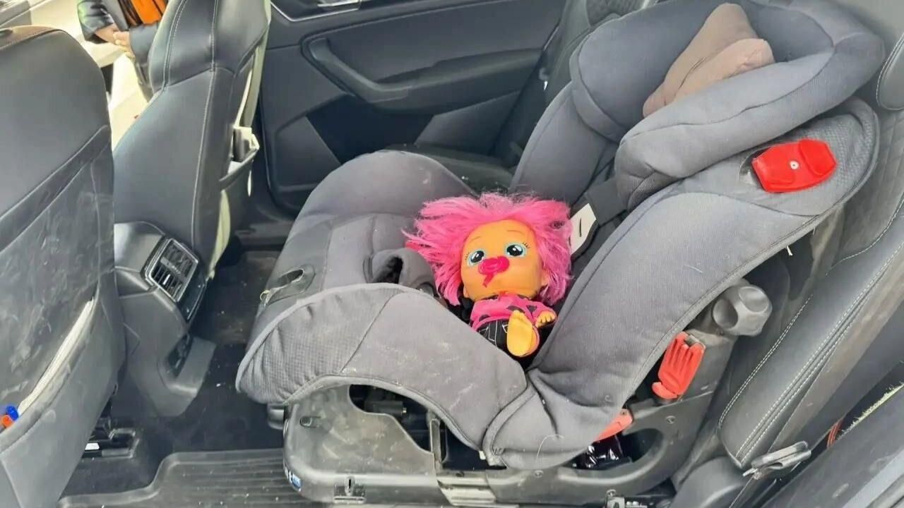 Автомобиль пропавшей в Красноярском крае семьи Автомобиль пропавшей в Красноярском крае семьи - РИА Новости, 1920, 28.11.2025