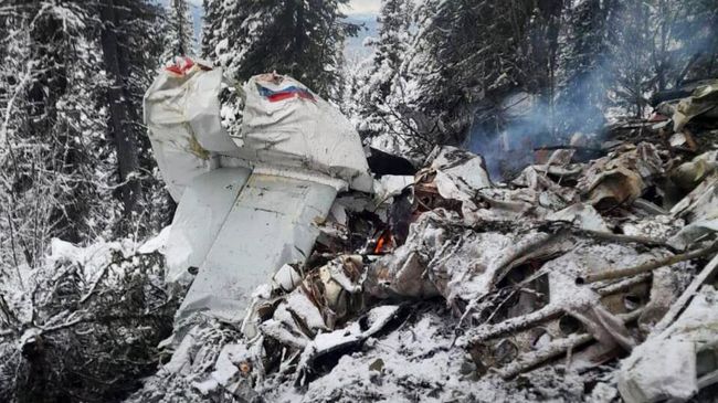 Место крушения самолета Ан-2 в Ермаковском районе Красноярского края
