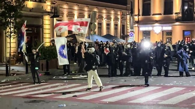 Митинг оппозиции в Тбилиси
