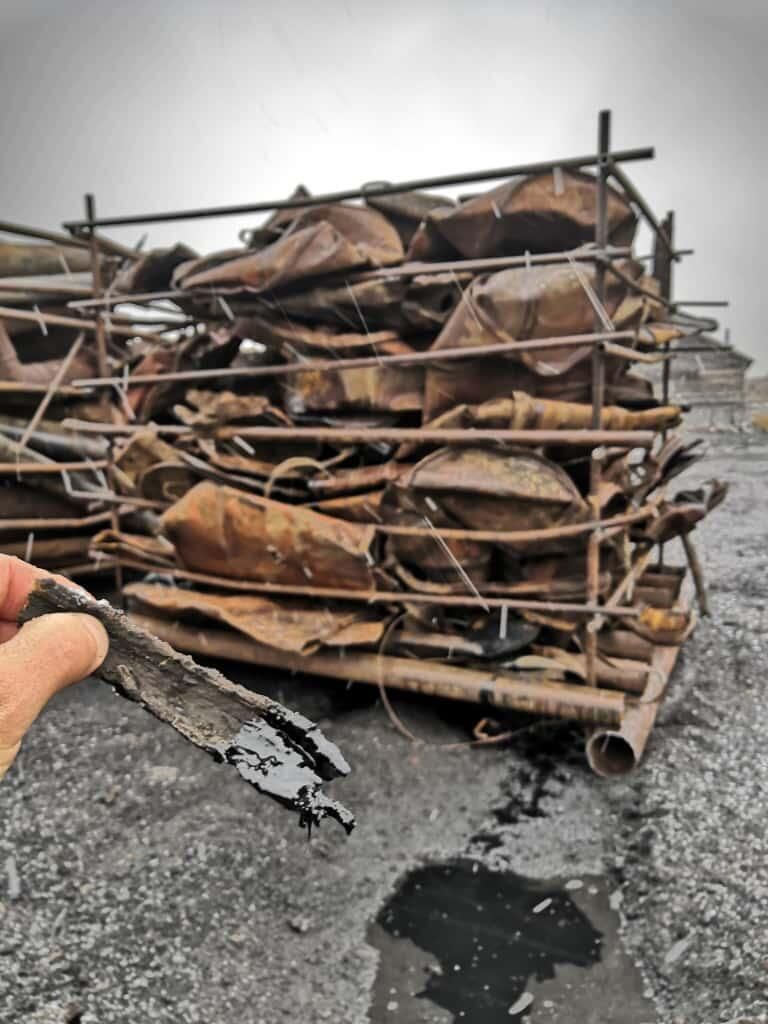 Диксон. Вытекшее из бочек масло Диксон. Вытекшее из бочек масло - РИА Новости, 1920, 07.10.2025