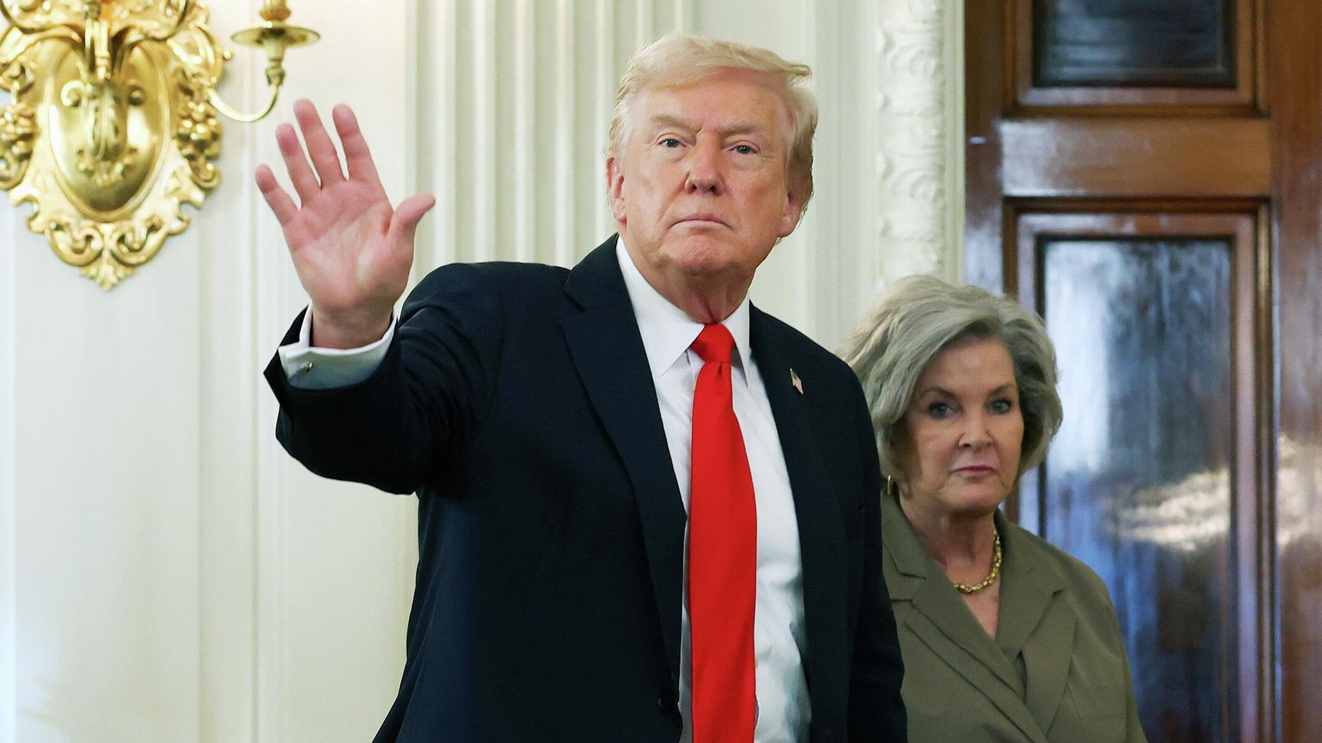 Президент США Дональд Трамп во время круглого стола в Государственной столовой Белого дома. 8 октября 2025 Президент США Дональд Трамп во время круглого стола в Государственной столовой Белого дома. 8 октября 2025 - РИА Новости, 1920, 09.10.2025