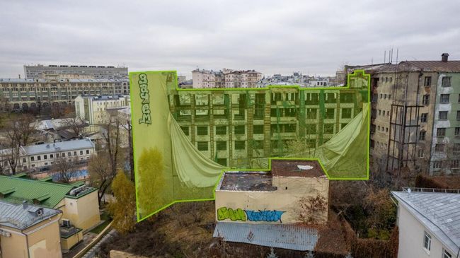 Здание конструктивистского общежития в Петроверигском переулке в Москве