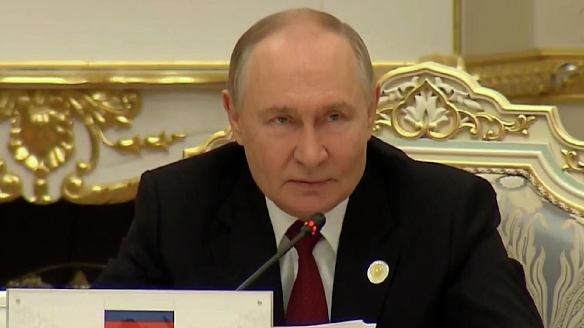 Важно быть лидерами — Путин об импортозамещении - РИА Новости, 1920, 10.10.2025