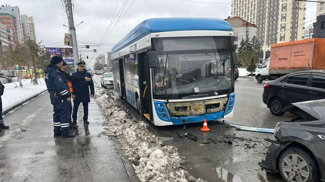 ДТП с каршеринговым автомобилем в Новосибирске