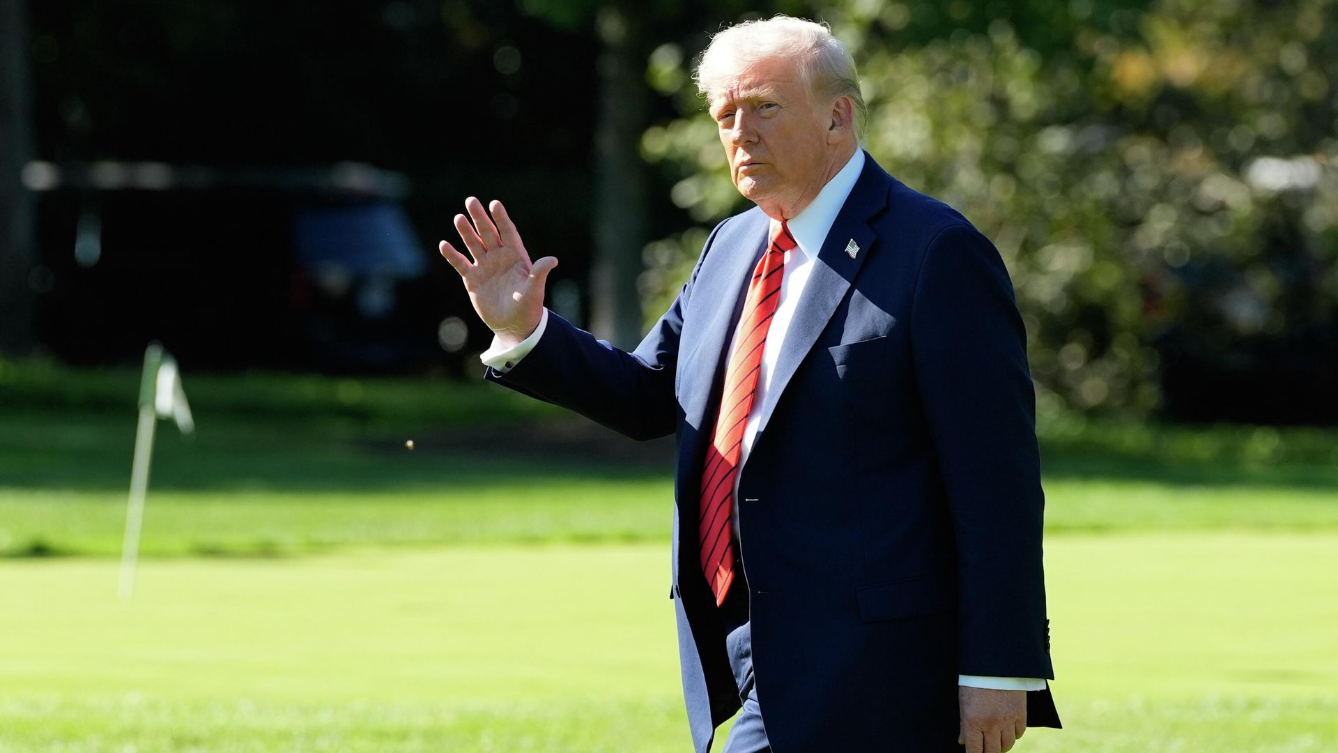 Президент США Дональд Трамп Президент США Дональд Трамп - РИА Новости, 1920, 10.10.2025