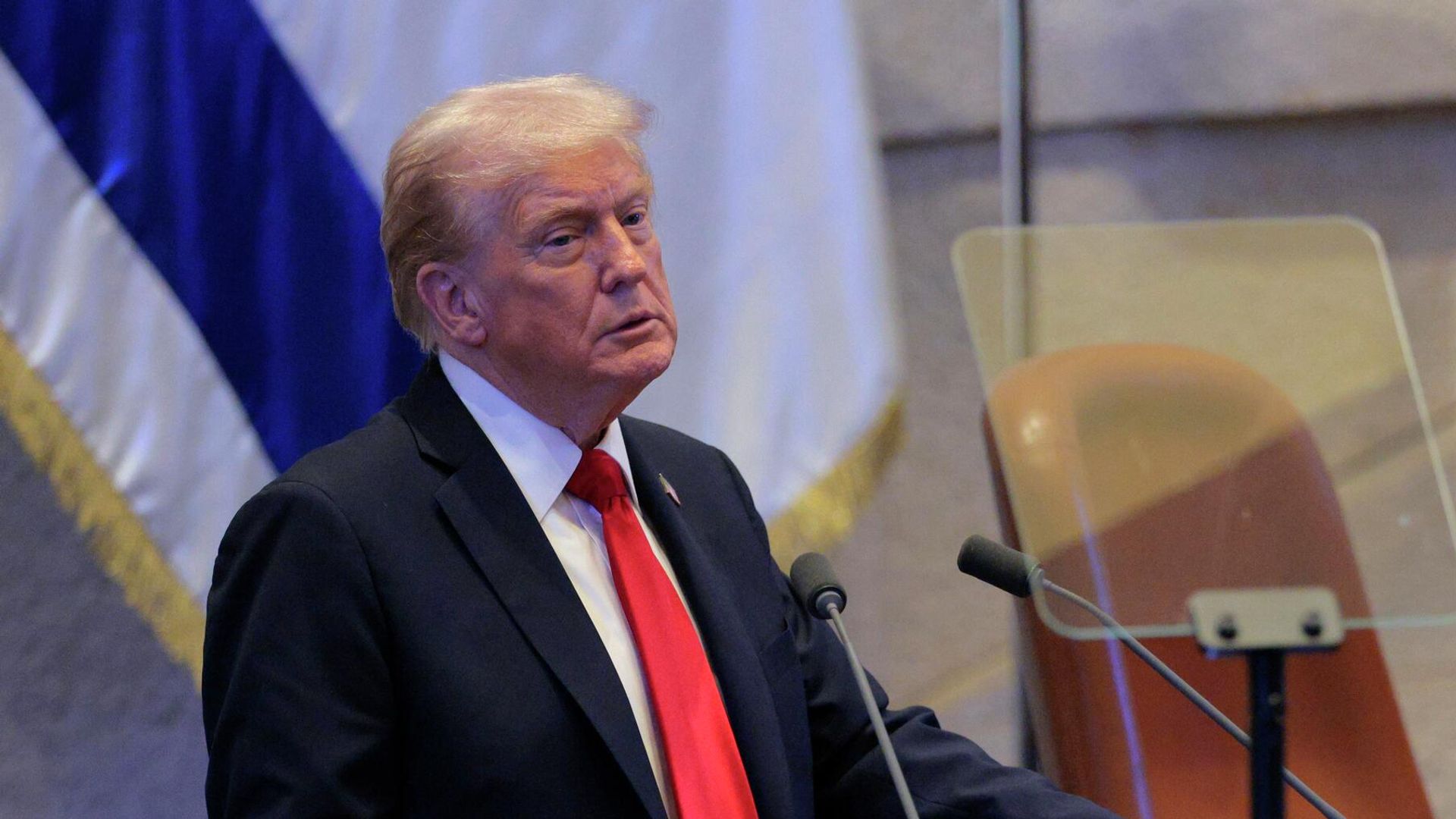 Президент США Дональд Трамп выступает в парламенте Израиля. 13 октября 2025 - РИА Новости, 1920, 13.10.2025