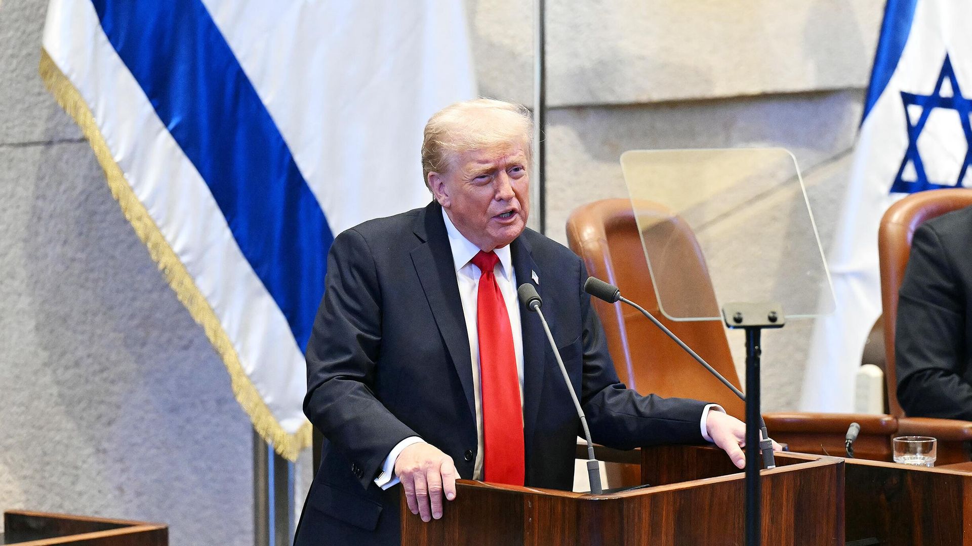 Президент США Дональд Трамп выступает в парламенте Израиля. 13 октября 2025 Президент США Дональд Трамп выступает в парламенте Израиля. 13 октября 2025 - РИА Новости, 1920, 13.10.2025