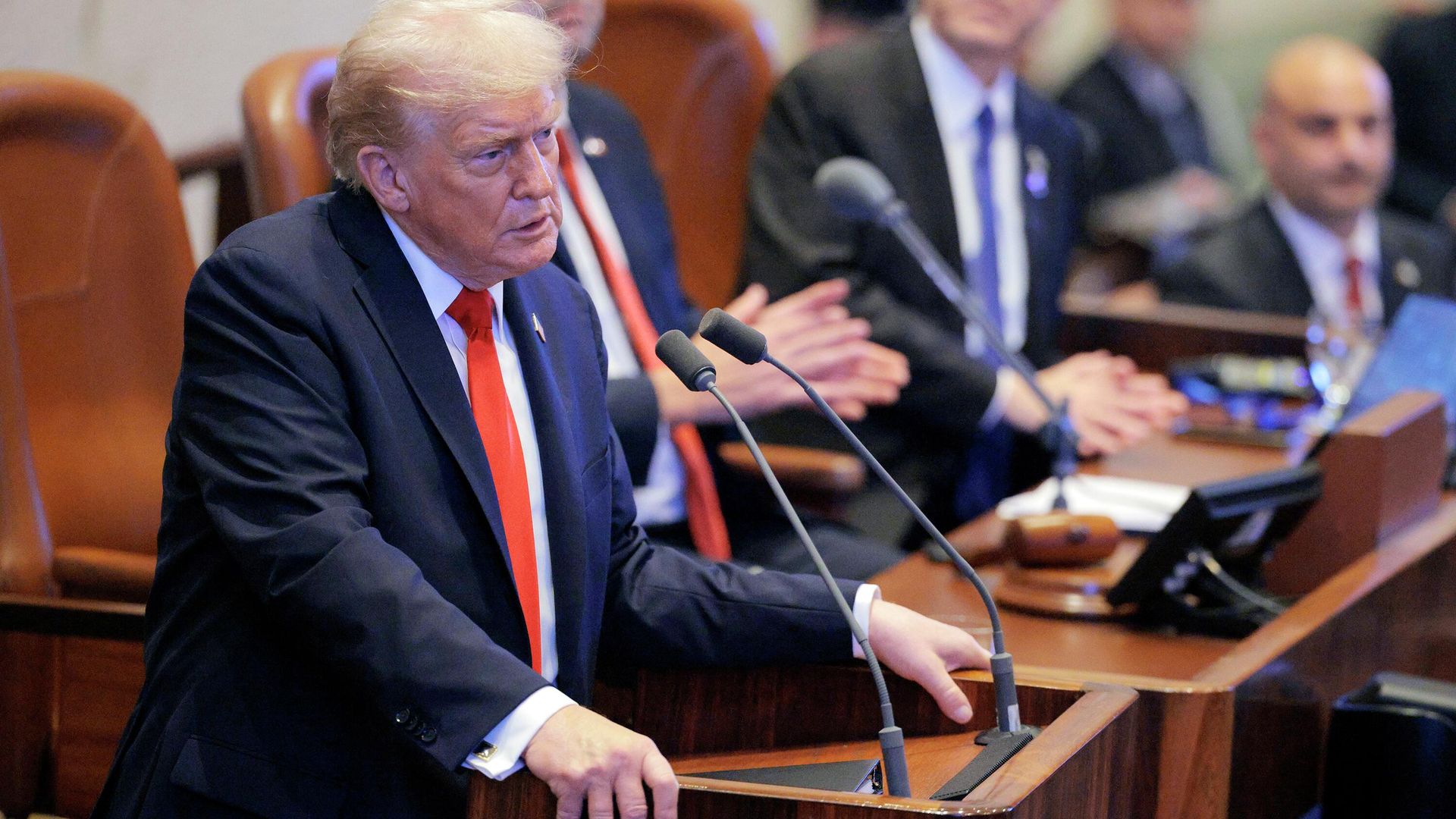 Президент США Дональд Трамп выступает в парламенте Израиля. 13 октября 2025 Президент США Дональд Трамп выступает в парламенте Израиля. 13 октября 2025 - РИА Новости, 1920, 13.10.2025