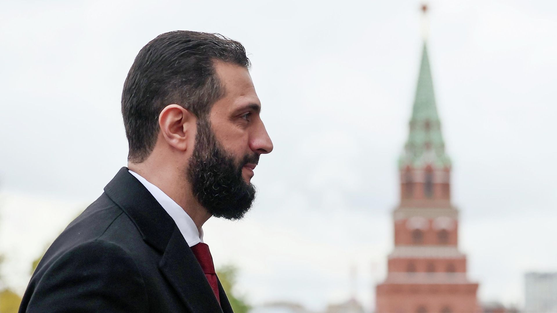 Президент Сирии Ахмед аш-Шараа прибыл в Кремль на встречу с президентом РФ Владимиром Путиным - РИА Новости, 1920, 27.01.2026