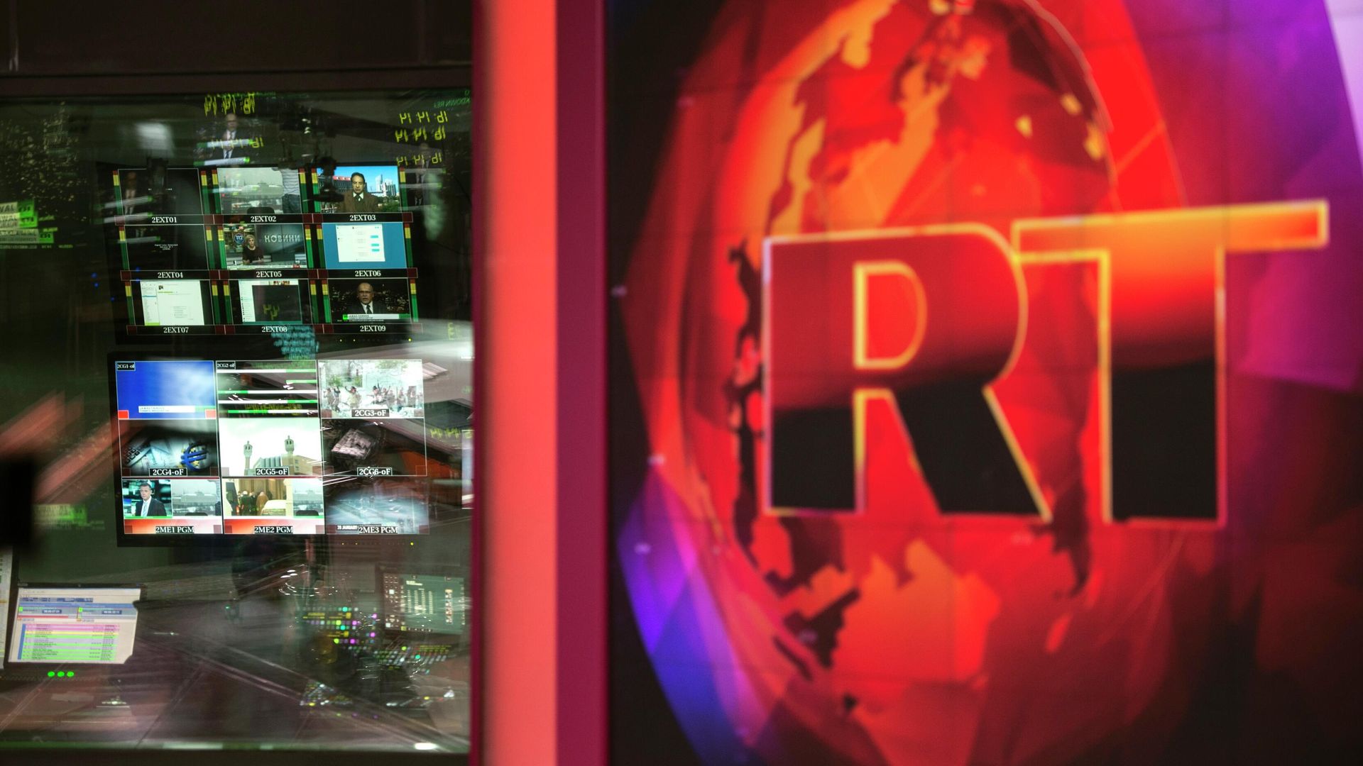 Аппаратная ньюсрума телеканала Russia Today Аппаратная ньюсрума телеканала Russia Today - РИА Новости, 1920, 14.01.2026