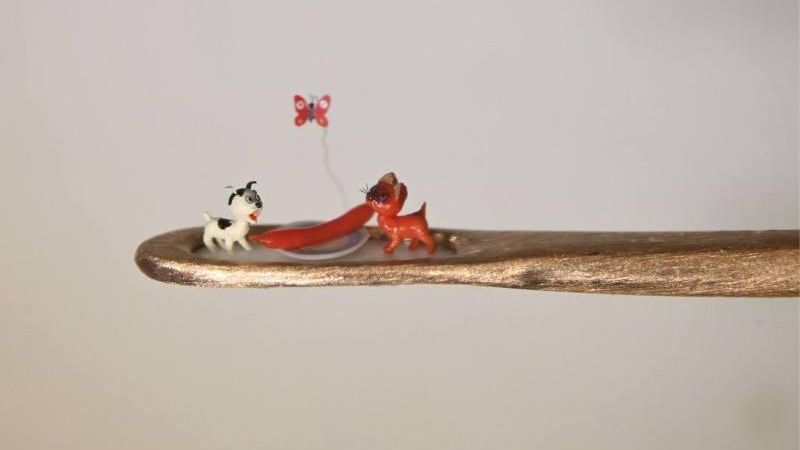 Котенок Гав и песик Шарик в ушке золотой иголки - РИА Новости, 1920, 17.10.2025