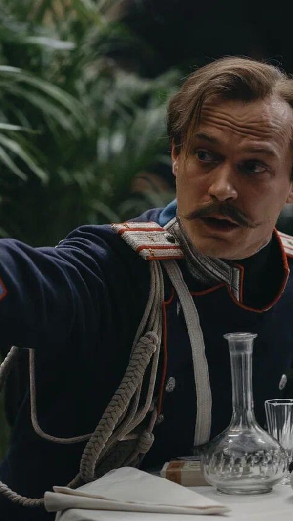Юра Борисов в историческом сериале Хроники русской революции Андрея Кончаловского Юра Борисов в историческом сериале Хроники русской революции Андрея Кончаловского