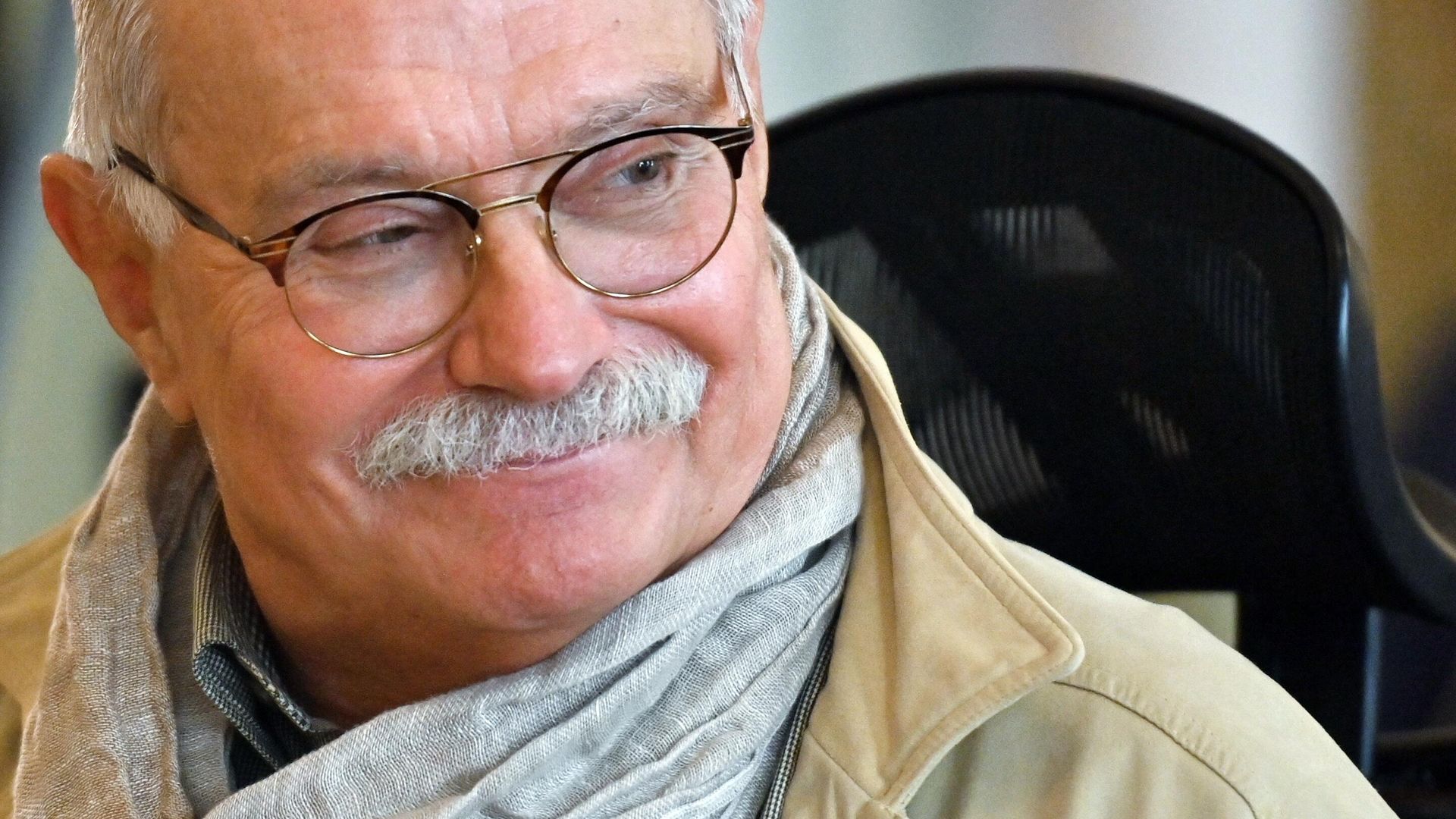 Актер, режиссер, сценарист, продюсер, Народный артист России Никита Михалков Актер, режиссер, сценарист, продюсер, Народный артист России Никита Михалков - РИА Новости, 1920, 17.09.2026