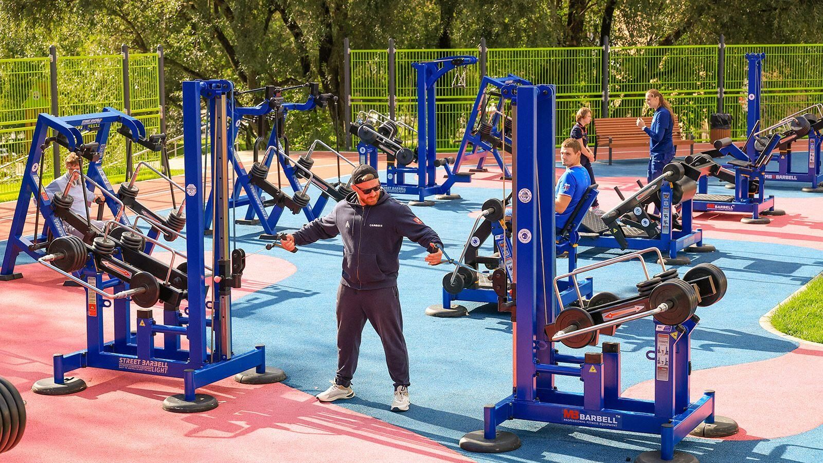 Современный спорткластер на юго-западе Москвы Современный спорткластер на юго-западе Москвы - РИА Новости, 1920, 10.10.2025