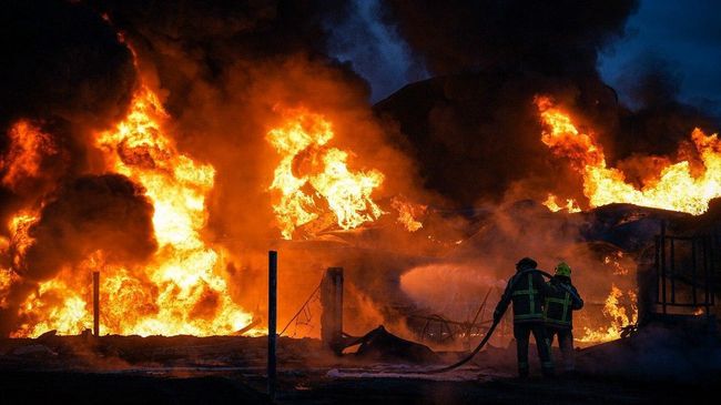Пожар на нефтегазовом объекте в Полтавской области