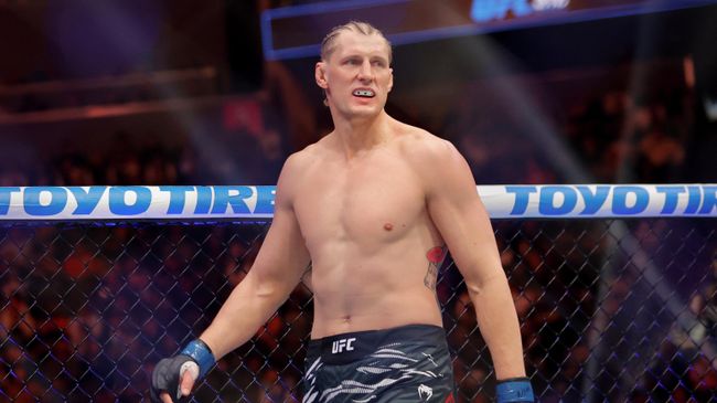 Александр Волков