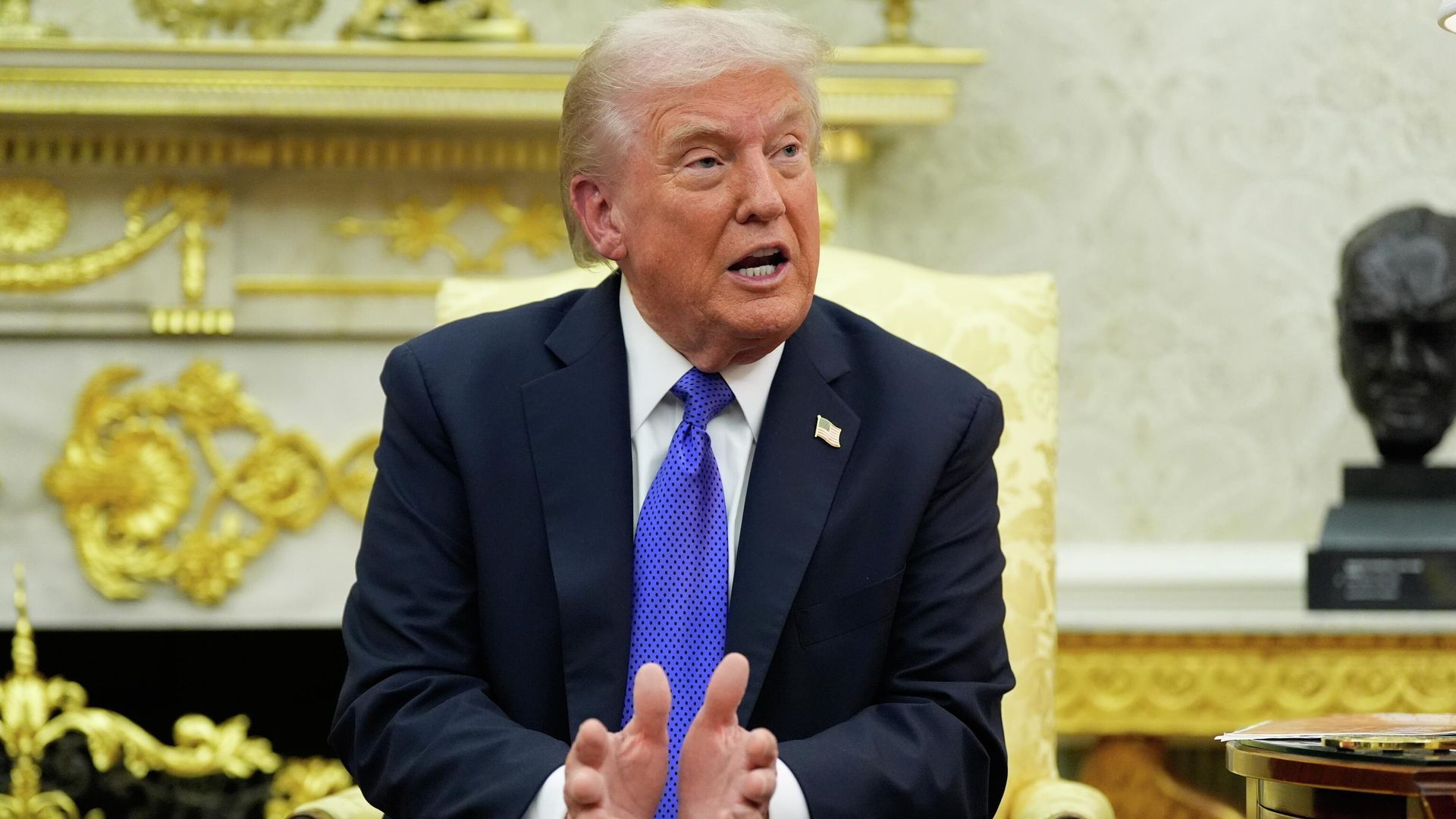 Президент США Дональд Трамп встречается с генеральным секретарем НАТО Марком Рютте в Овальном кабинете Белого дома. 22 октября 2025 года Президент США Дональд Трамп встречается с генеральным секретарем НАТО Марком Рютте в Овальном кабинете Белого дома. 22 октября 2025 года - РИА Новости, 1920, 23.10.2025