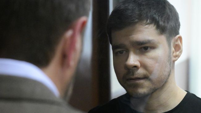 Мосгорсуд смягчил приговор блогеру Аязу Шабутдинову