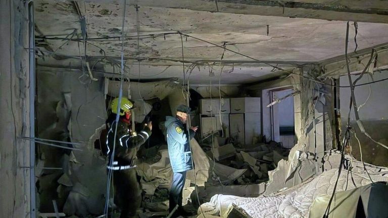 Последствия попадания БПЛА в жилой дом в подмосковном Красногорске Последствия попадания БПЛА в жилой дом в подмосковном Красногорске