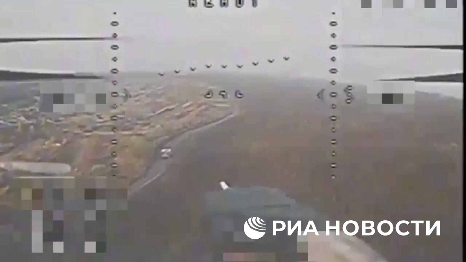 Офицер: спецназ уничтожил HMMWV с передвигавшейся на нем ДРГ ВСУ под Красноармейском - РИА Новости, 1920, 25.10.2025