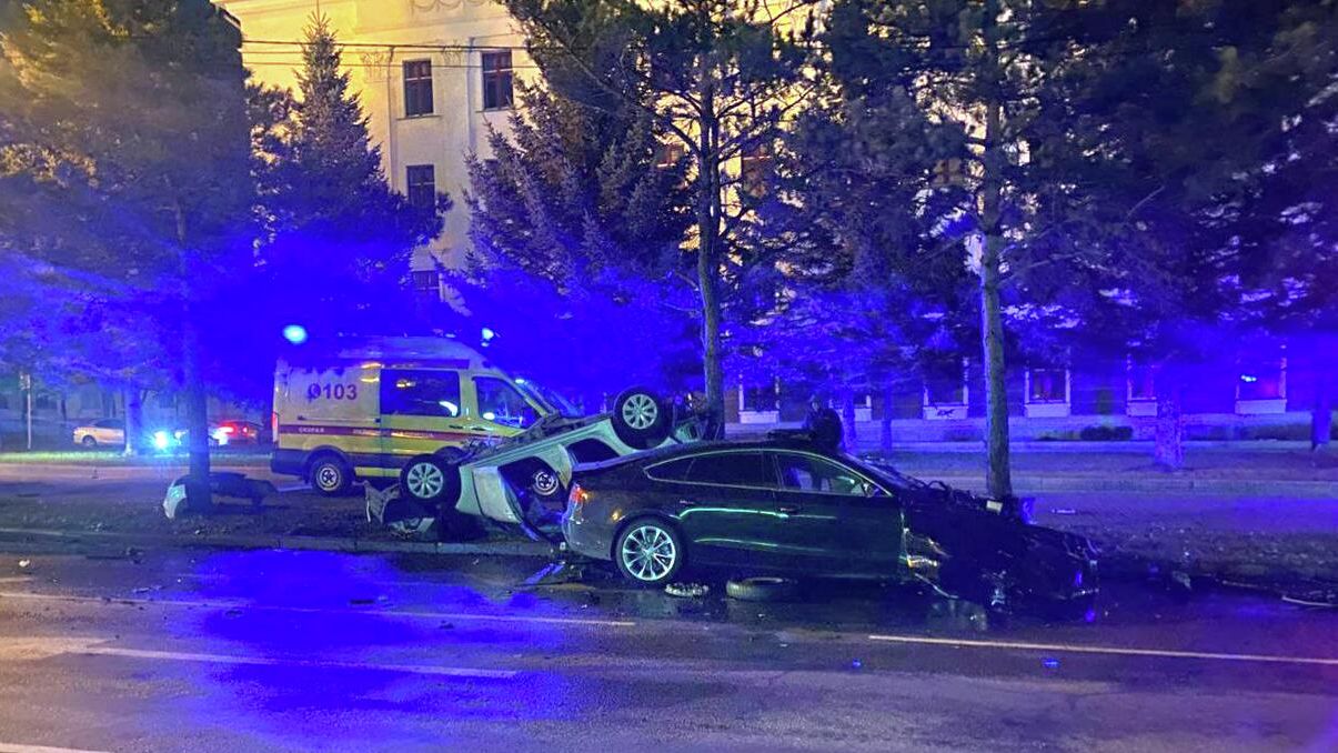 ДТП на перекрёстке улиц Карла Маркса - Дикопольцева в Хабаровске ДТП на перекрёстке улиц Карла Маркса - Дикопольцева в Хабаровске - РИА Новости, 1920, 26.10.2025