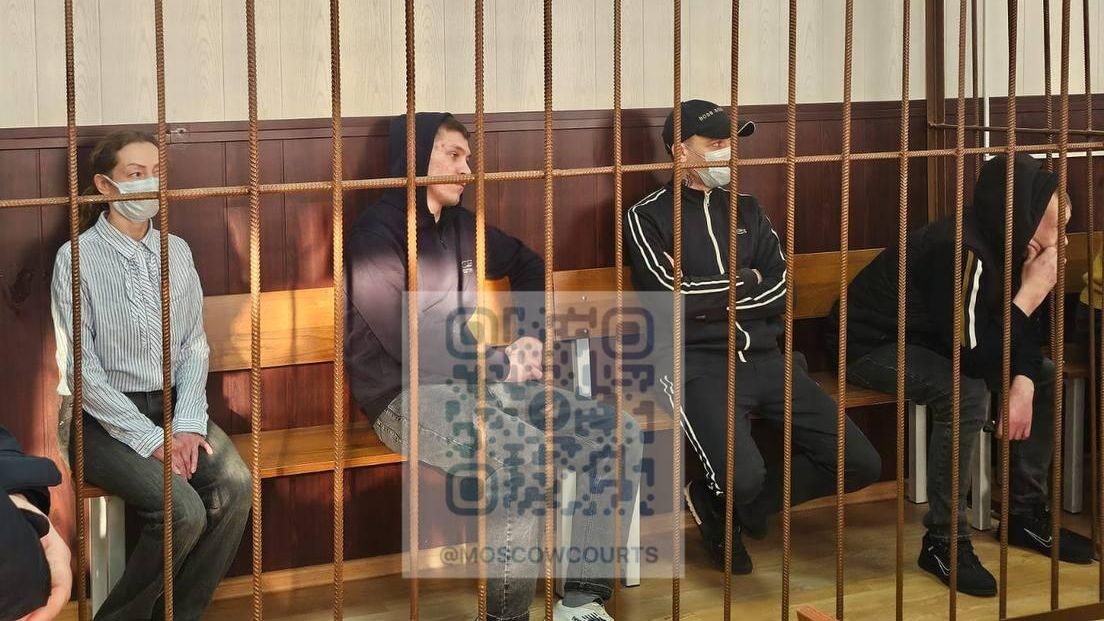 Фигуранты по делу о мошенничестве в отношении Ларисы Долиной в Таганском суде Москвы - РИА Новости, 1920, 05.02.2026