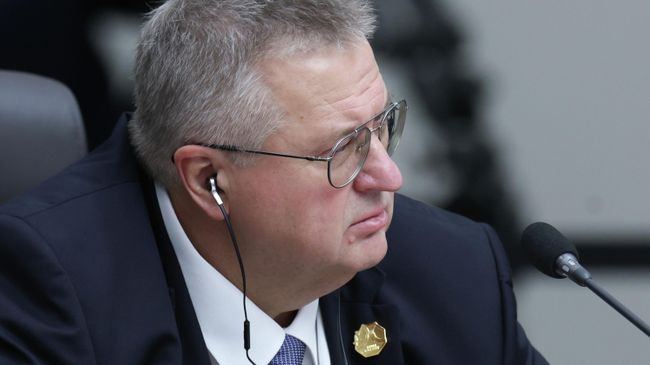 Заместитель председателя правительства РФ Алексей Оверчук на саммите АТЭС в Южной Корее