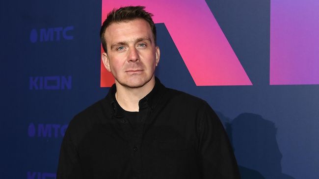 Актер Антон Васильев