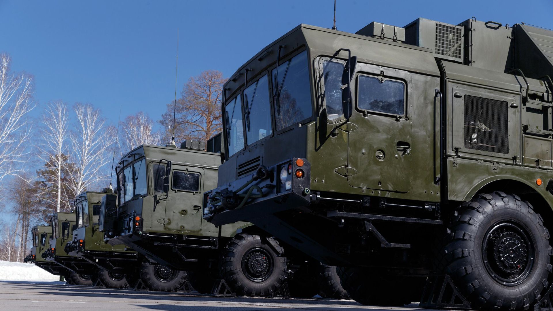 Подвижные ракетные комплексы Ярс Подвижные ракетные комплексы Ярс - РИА Новости, 1920, 17.12.2025