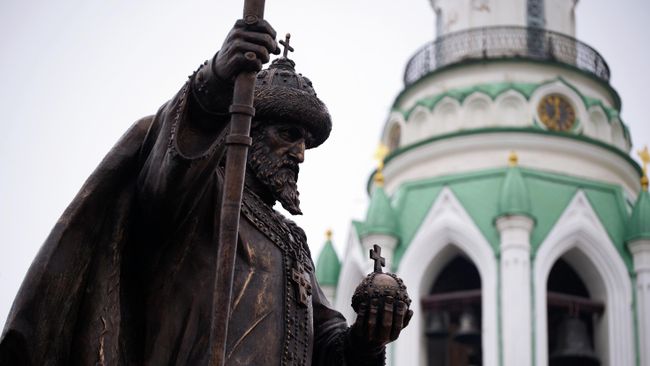Памятник Ивану Грозному в Вологде