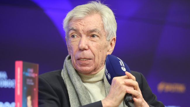 Юрий Николаев