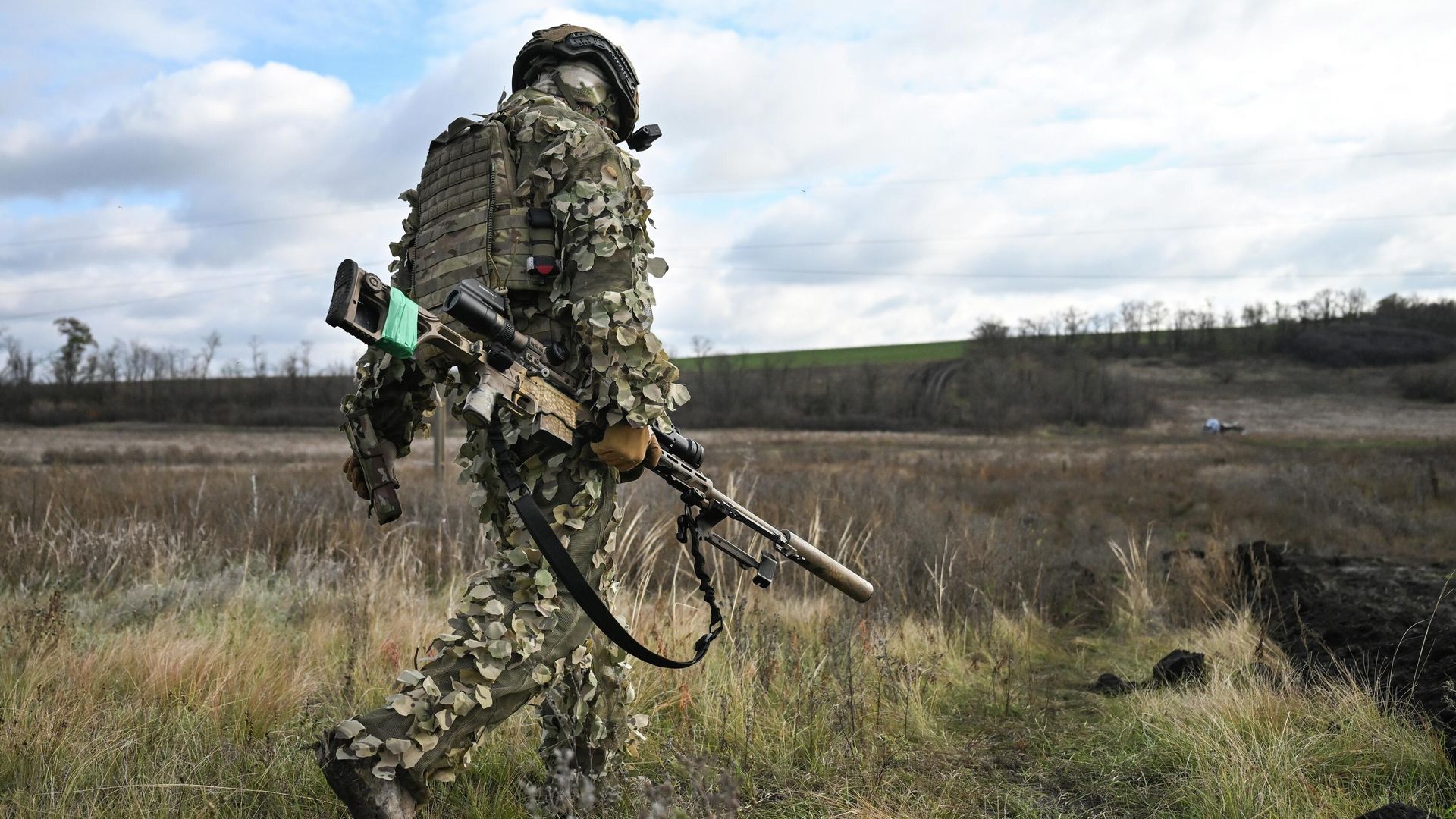 Военнослужащий ВС РФ в зоне проведения СВО Военнослужащий ВС РФ в зоне проведения СВО - РИА Новости, 1920, 18.06.2026