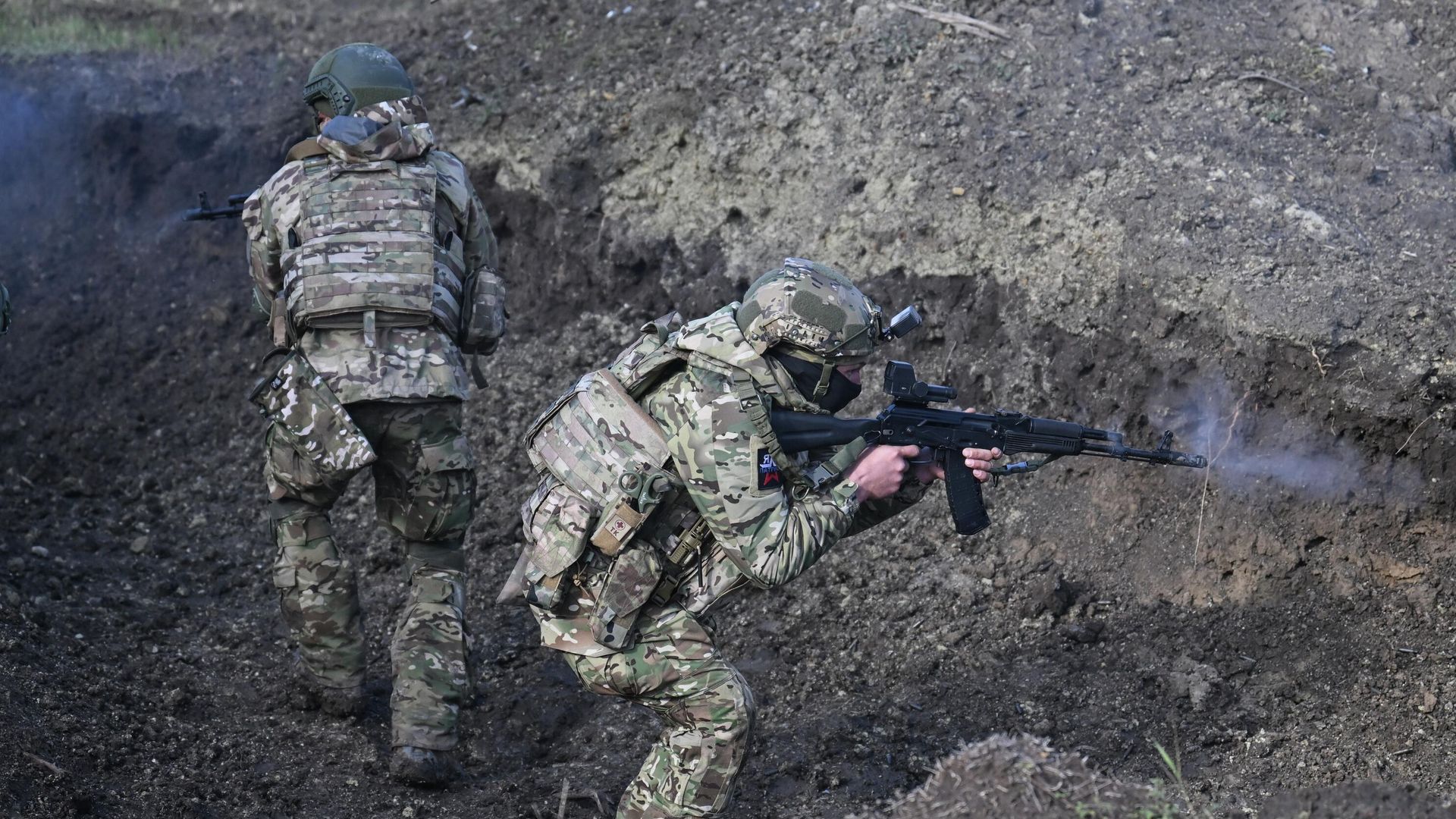 Военнослужащие ВС РФ в зоне проведения СВО Военнослужащие ВС РФ в зоне проведения СВО - РИА Новости, 1920, 01.12.2025