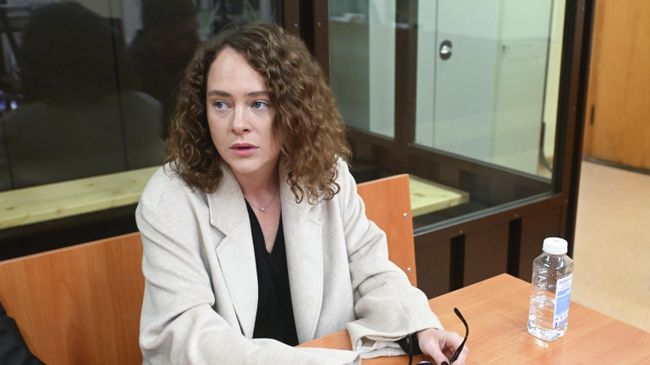 Актриса Аглая Тарасова, обвиняемая в контрабанде наркотиков, во время начала рассмотрения дела по существу в Домодедовском городском суде Актриса Аглая Тарасова, обвиняемая в контрабанде наркотиков, во время начала рассмотрения дела по существу в Домодедовском городском суде