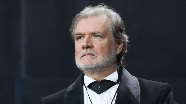 Актер, народный артист России Владимир Симонов Актер, народный артист России Владимир Симонов
