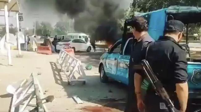 На месте взрыва у здания суда в Исламабаде