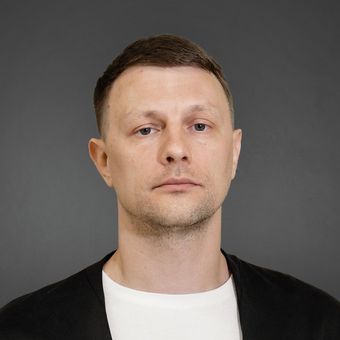 Иван Жданов