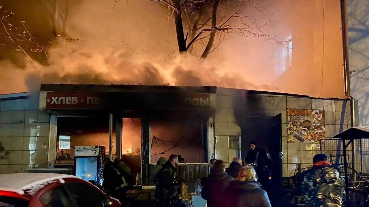 Пожар в здании пристройки в Видном Московской области Пожар в здании пристройки в Видном Московской области - РИА Новости, 1920, 16.11.2025