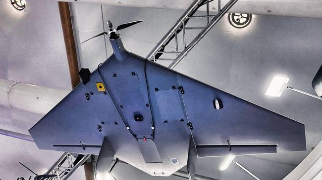 Российский дрон Supercam S180 на выставке Dubai Airshow-2025 в ОАЭ