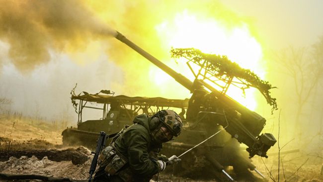 Боевая работа артиллерийского расчета в зоне СВО