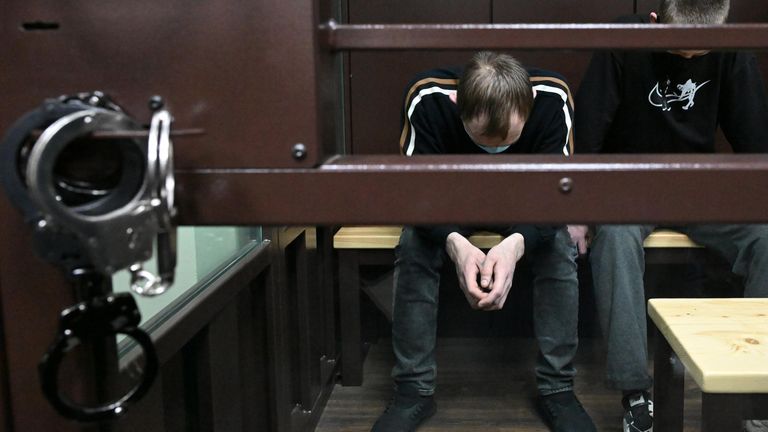 Оглашение приговора обвиняемым в мошенничестве с квартирой певицы Ларисы Долиной Оглашение приговора обвиняемым в мошенничестве с квартирой певицы Ларисы Долиной