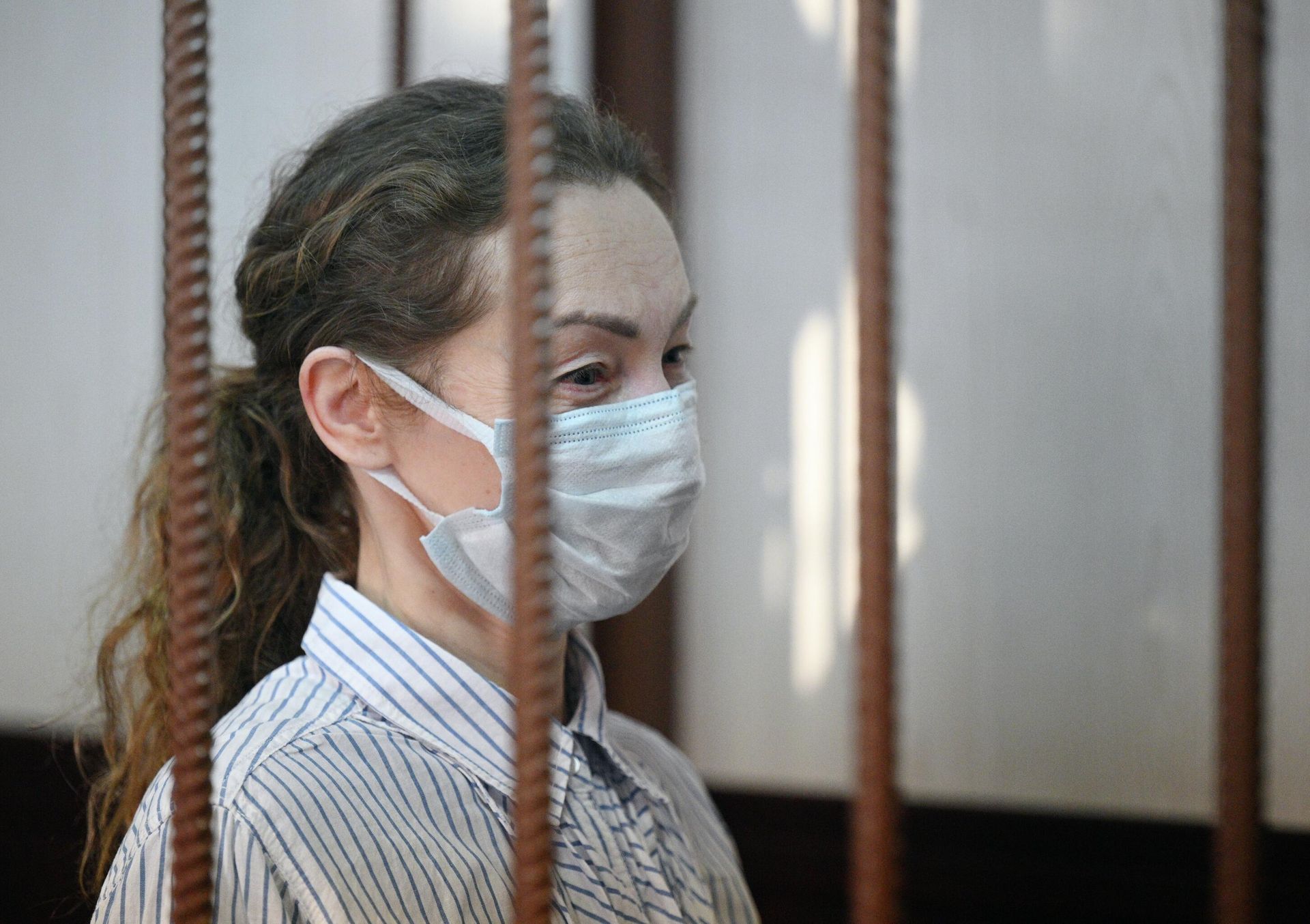 Фигурант уголовного дела о мошенничестве с квартирой певицы Ларисы Долиной Анжела Цырульникова на заседании Таганского суда Москвы Фигурант уголовного дела о мошенничестве с квартирой певицы Ларисы Долиной Анжела Цырульникова на заседании Таганского суда Москвы - РИА Новости, 1920, 05.12.2025