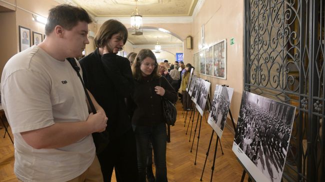 Фотовыставка Освобождение открылась на площадке МГЛУ