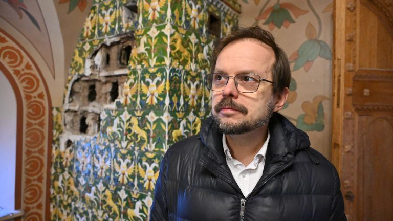 Декан факультета архивоведения и документоведения Историко-архивного института РГГУ Филипп Тараторкин Декан факультета архивоведения и документоведения Историко-архивного института РГГУ Филипп Тараторкин