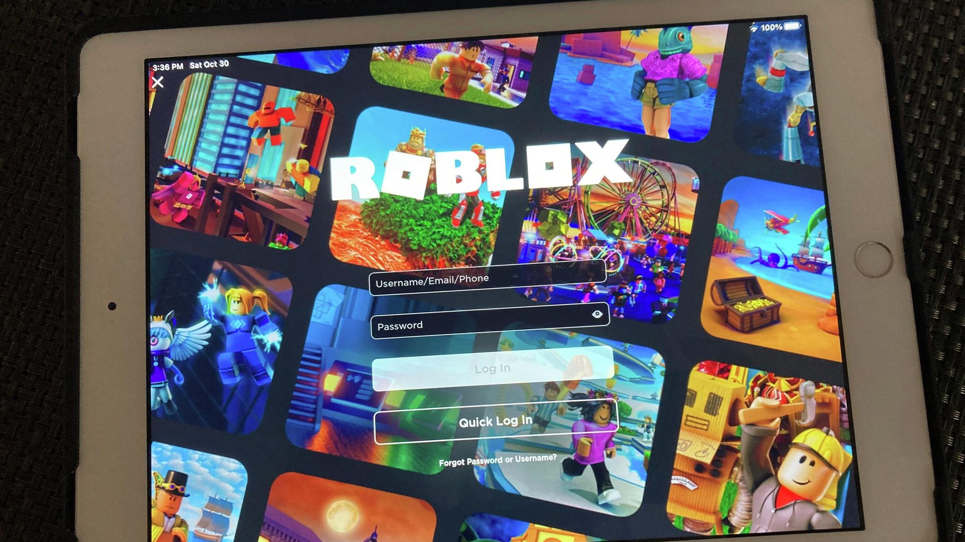 Стартовая страница игровой площадки Roblox Стартовая страница игровой площадки Roblox - РИА Новости, 1920, 03.12.2025