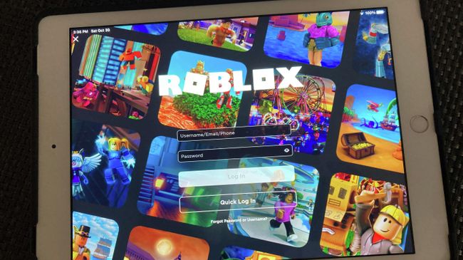 Стартовая страница игровой площадки Roblox