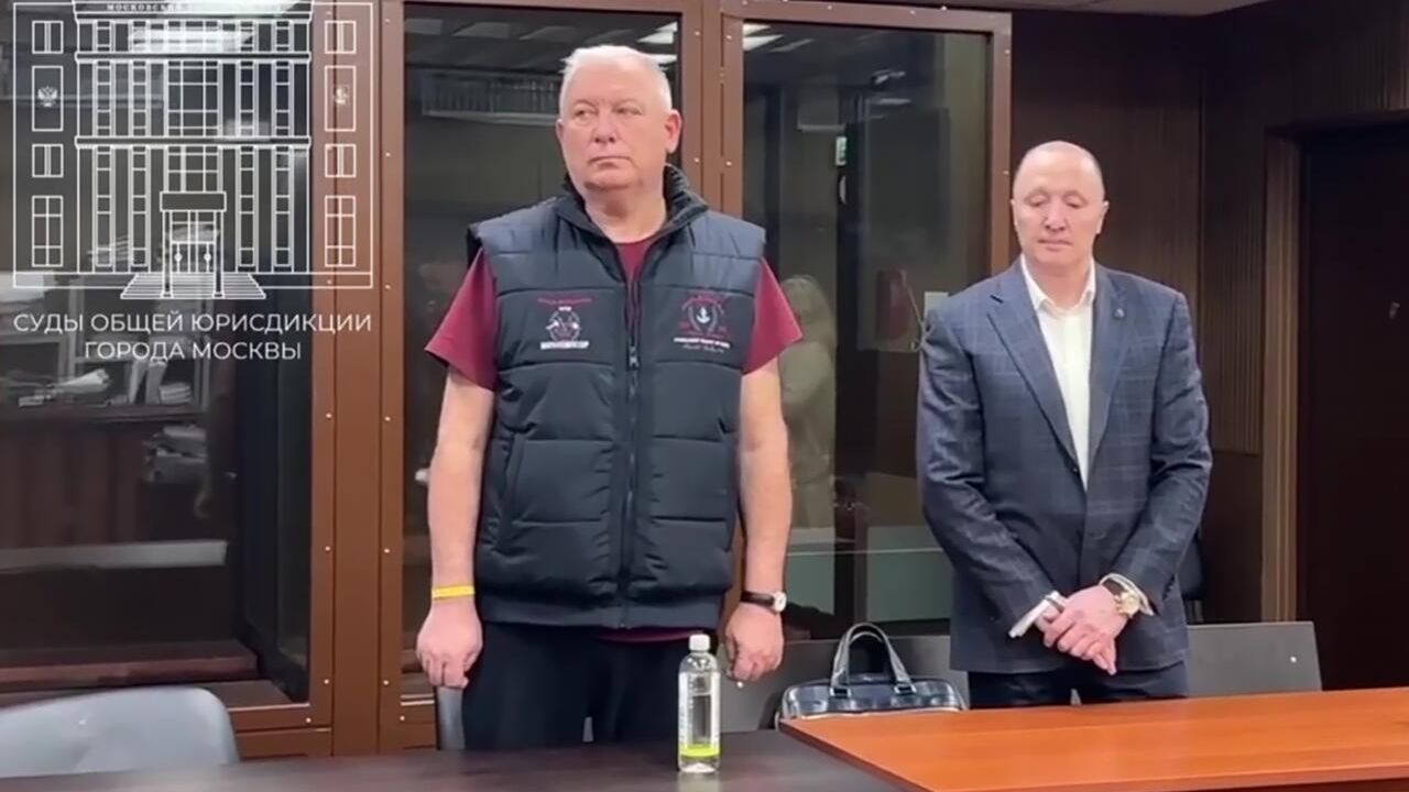 Бывший депутат Государственной Думы РФ Анатолий Вороновский в суде Бывший депутат Государственной Думы РФ Анатолий Вороновский в суде - РИА Новости, 1920, 21.01.2026